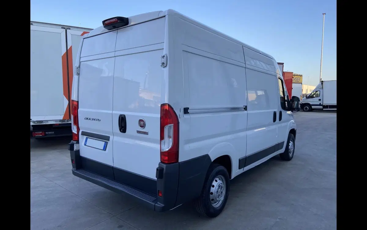 Fiat Ducato Telaio cabinato 35 2.3 MJT 130CV PLM Cabinato Maxi (4)