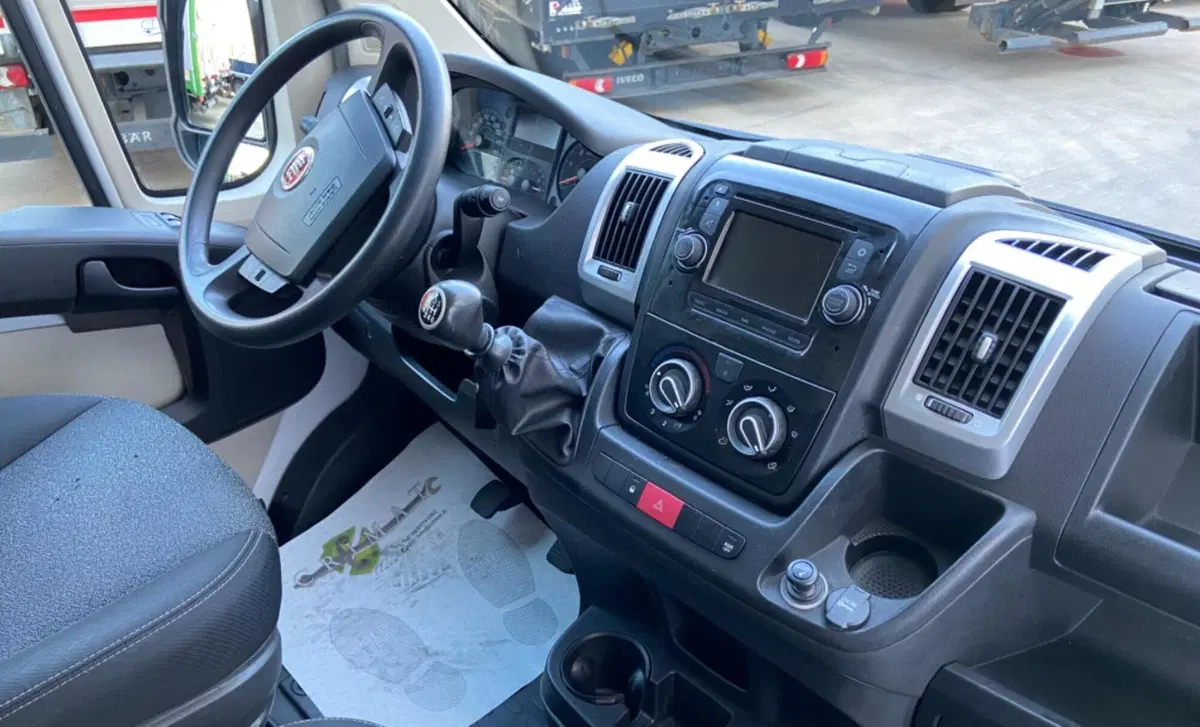 Fiat Ducato Telaio cabinato 35 2.3 MJT 130CV PLM Cabinato Maxi (16)
