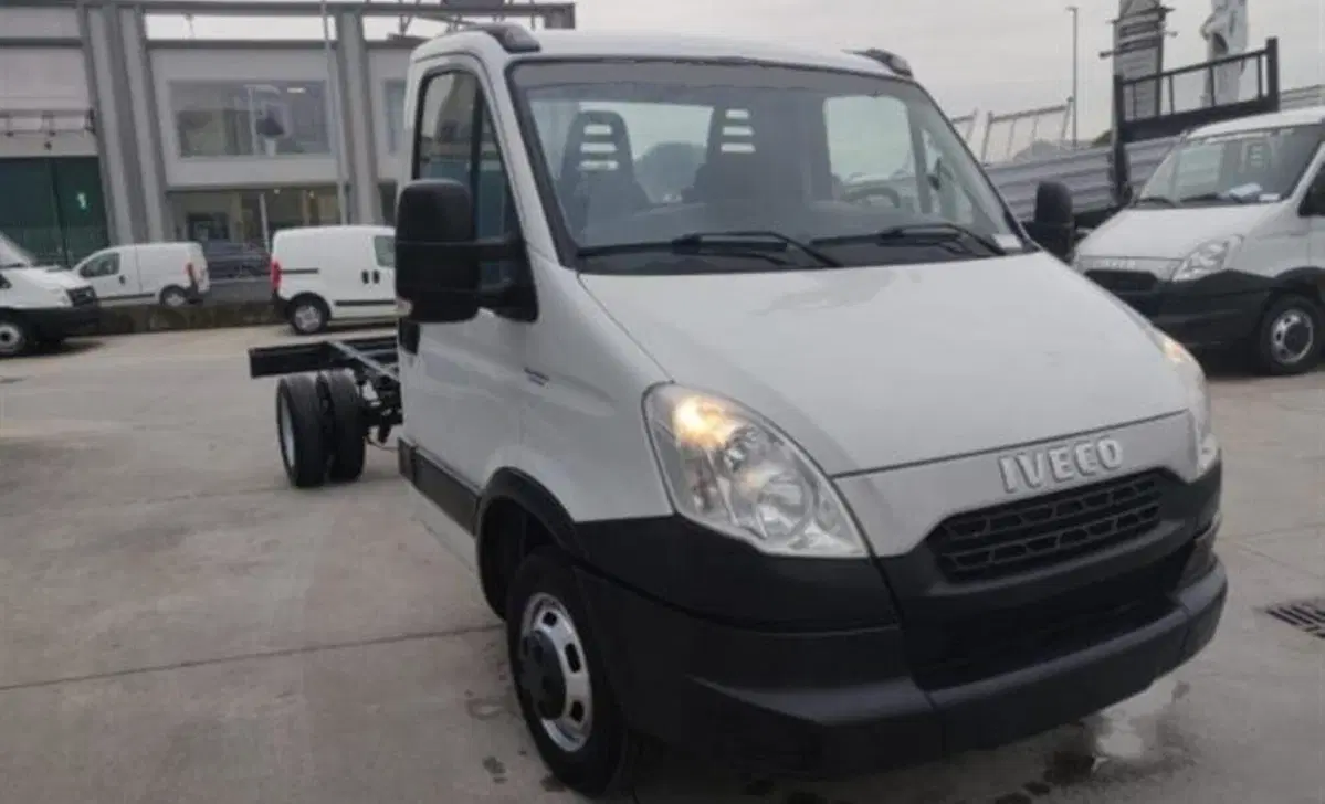 Iveco Daily Telaio (2014-->>) (3)