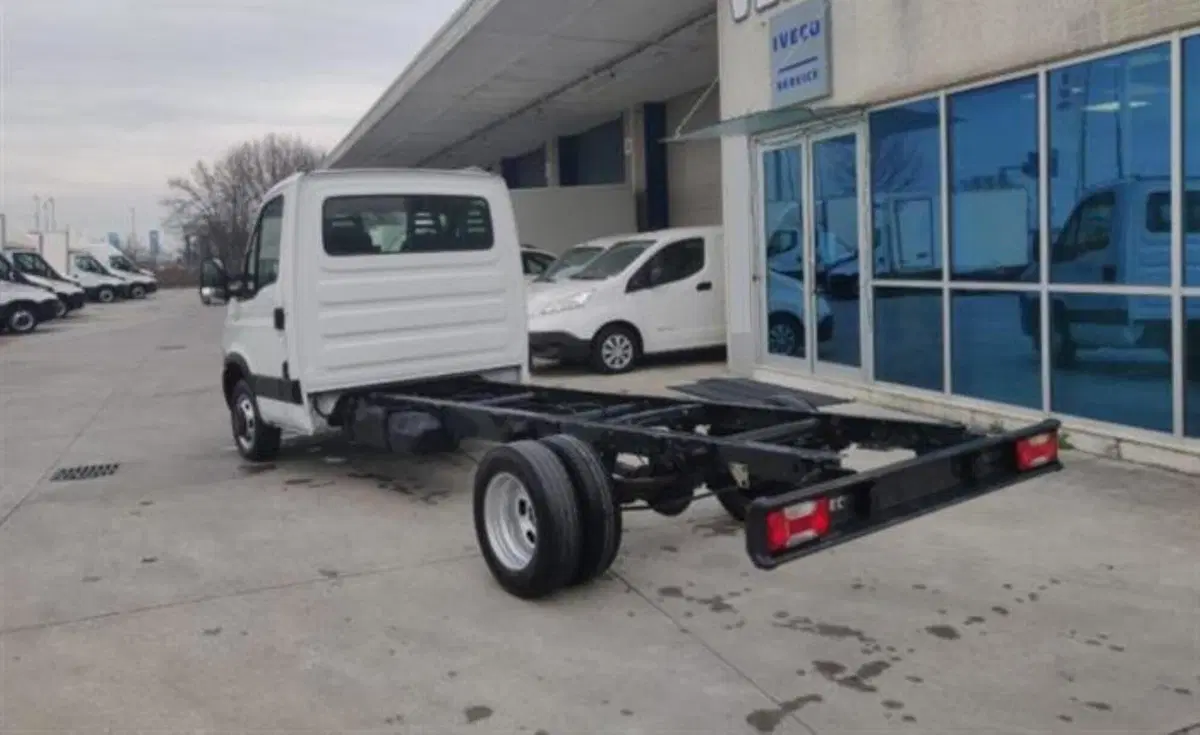 Iveco Daily Telaio (2014-->>) (5)