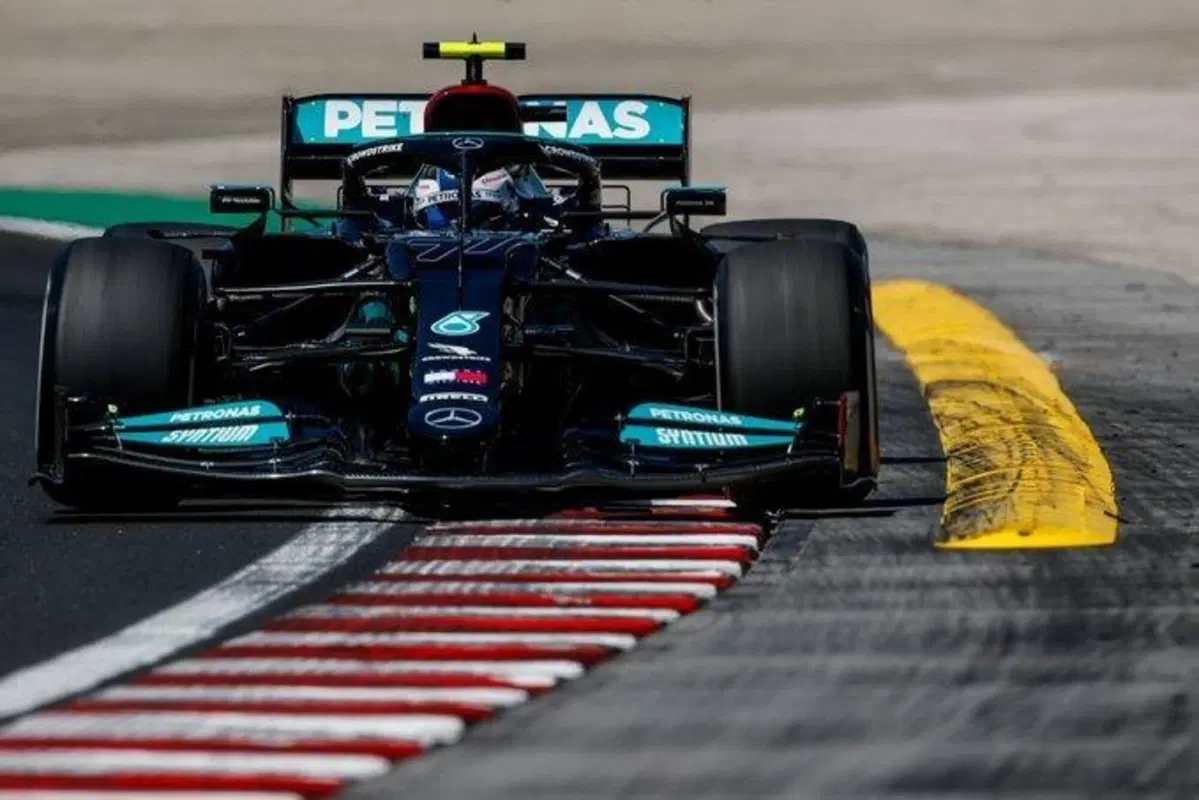 F1, GP Ungheria 2021: pole per Hamilton (10)