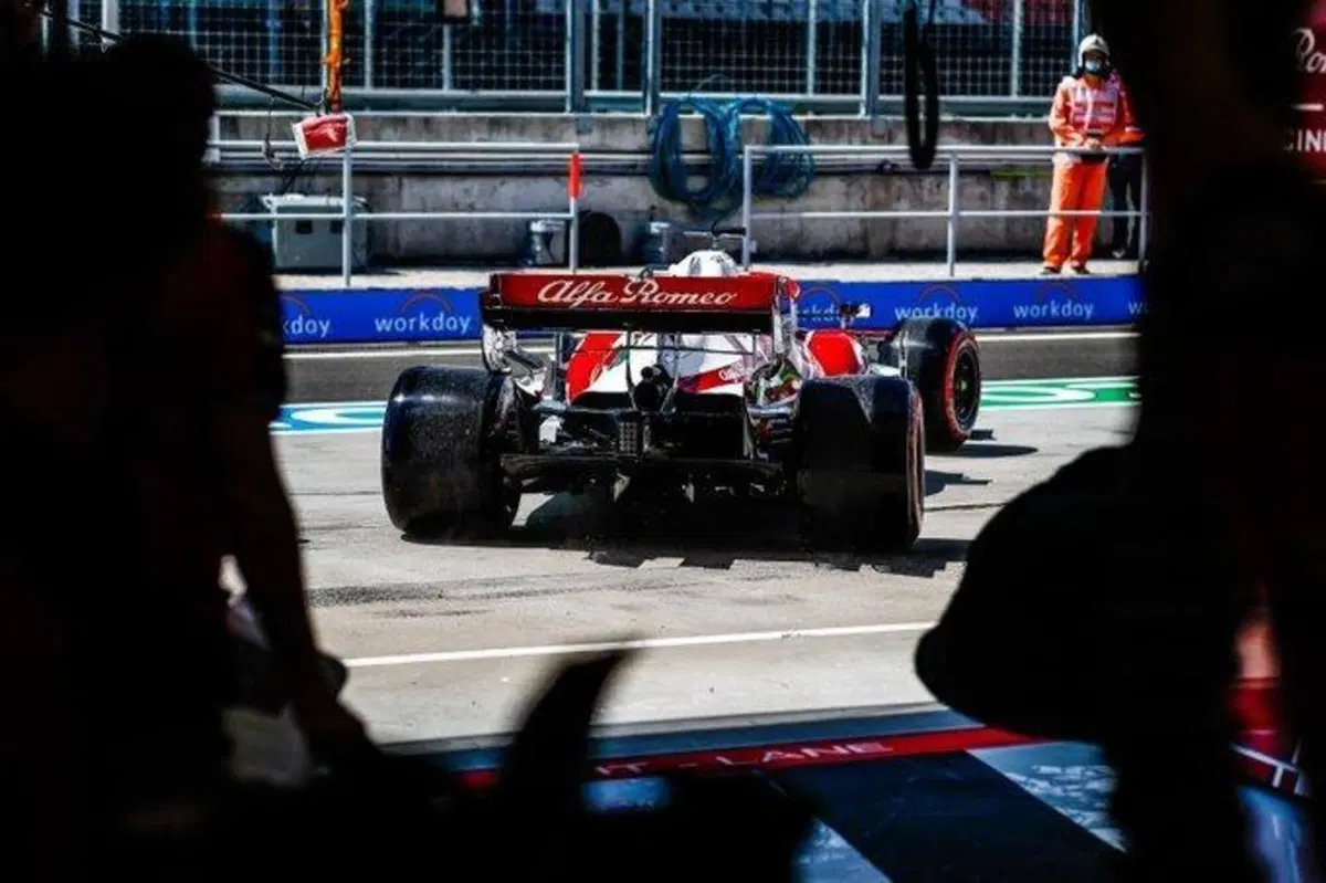 F1, GP Ungheria 2021: pole per Hamilton (24)