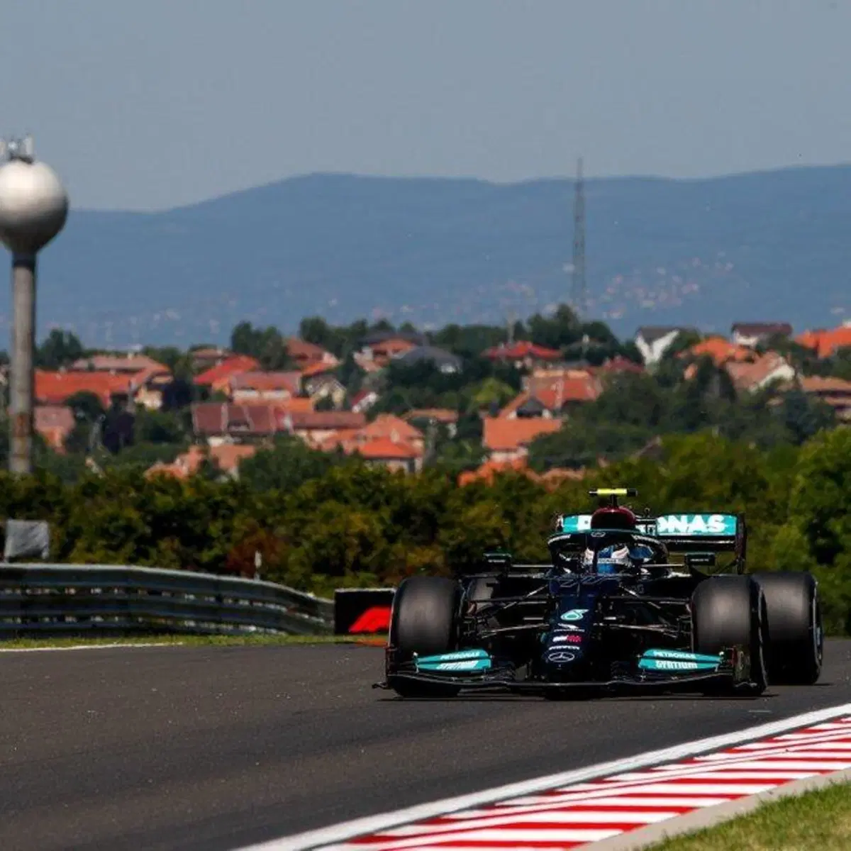 F1, GP Ungheria 2021: pole per Hamilton (13)