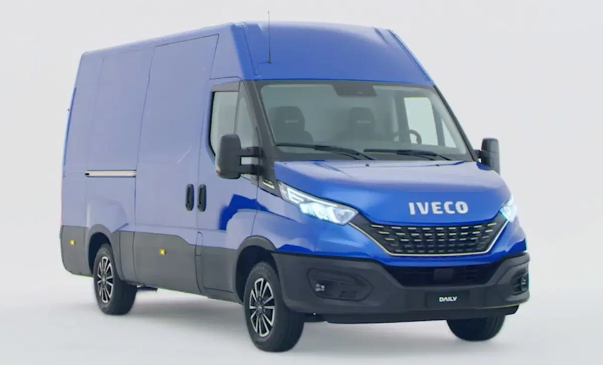Iveco Daily Furgone 35C18HA8DV CRV BTor 3.0PLM-SL-TM-DC-RG 5p.Furg.Hi-Mat.