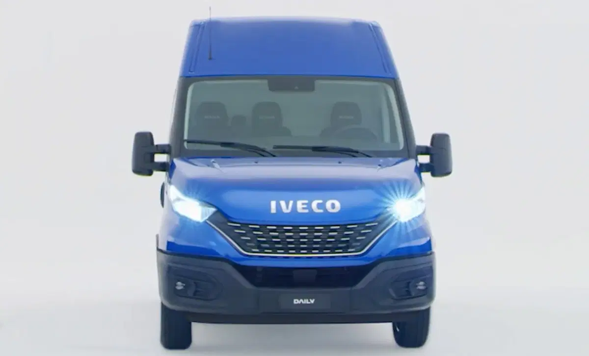 Iveco Daily Furgone 35S60EV PLM-TA Furgone Elettrico Blue Power 1 Batterie (3)
