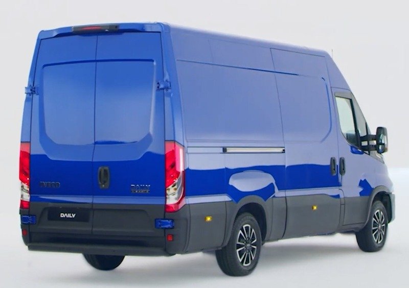 Iveco Daily Furgone (2014-->>) (4)