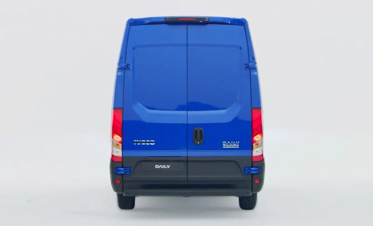 Iveco Daily Furgone 35S60EV PLM-TA Furgone Elettrico Blue Power 1 Batterie (5)