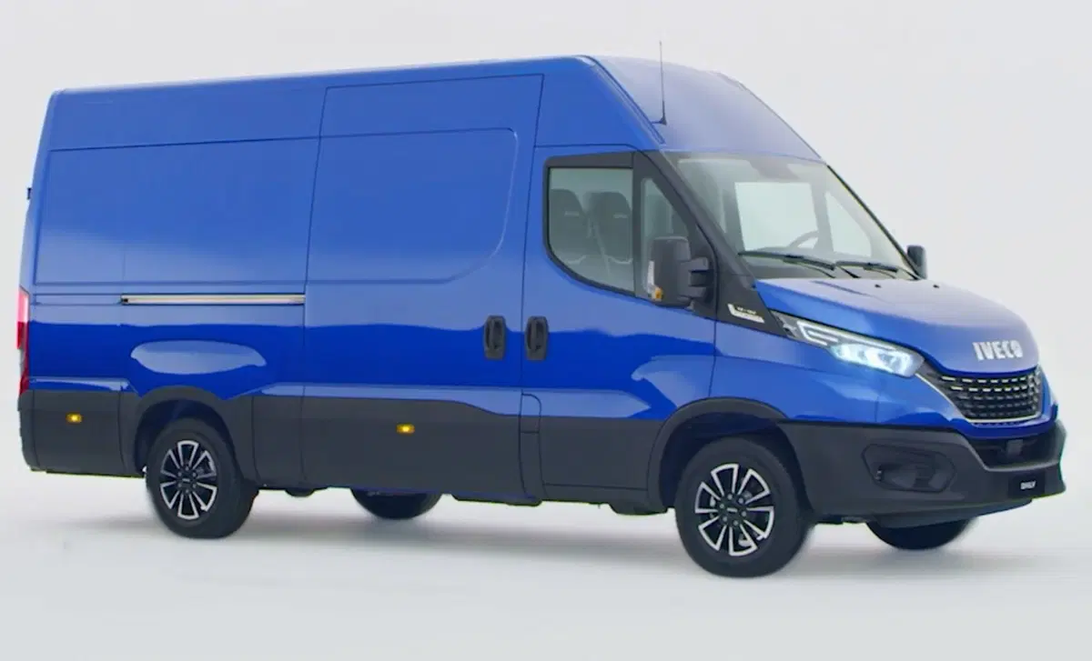 Iveco Daily Furgone 35S60EV PLM-TA Furgone Elettrico Blue Power 1 Batterie (8)