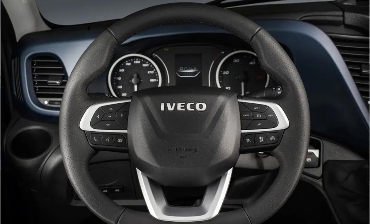 Iveco Daily Furgone 35S60EV PLM-TA Furgone Elettrico Blue Power 1 Batterie (10)