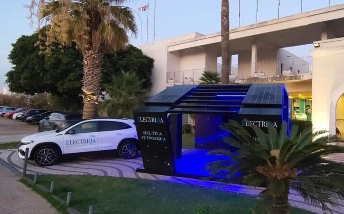 Electriqa Tour, Mercedes presenta la mobilità sostenibile (2)