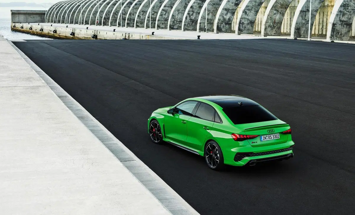 Audi RS 3 3 TFSI quattro S tronic (26)