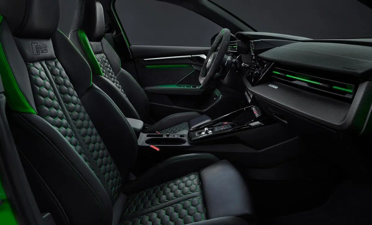 Audi RS 3 3 TFSI quattro S tronic (31)