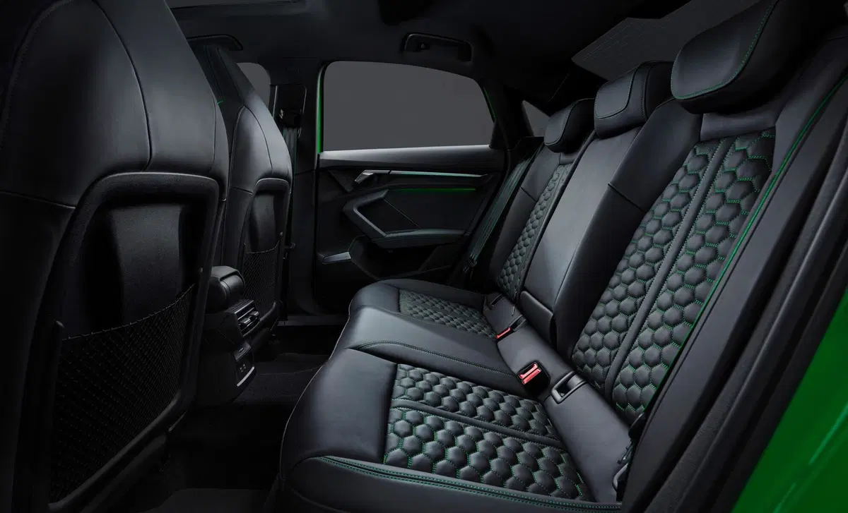 Audi RS 3 3 TFSI quattro S tronic (32)