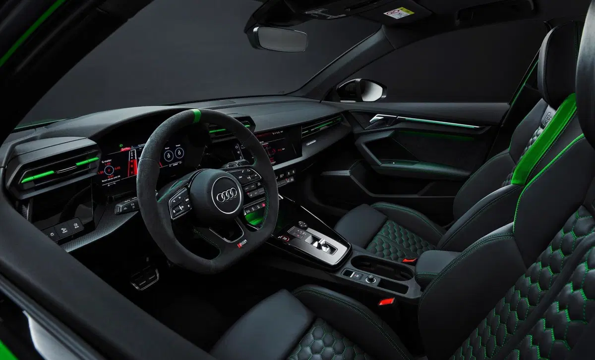 Audi RS 3 3 TFSI quattro S tronic (30)