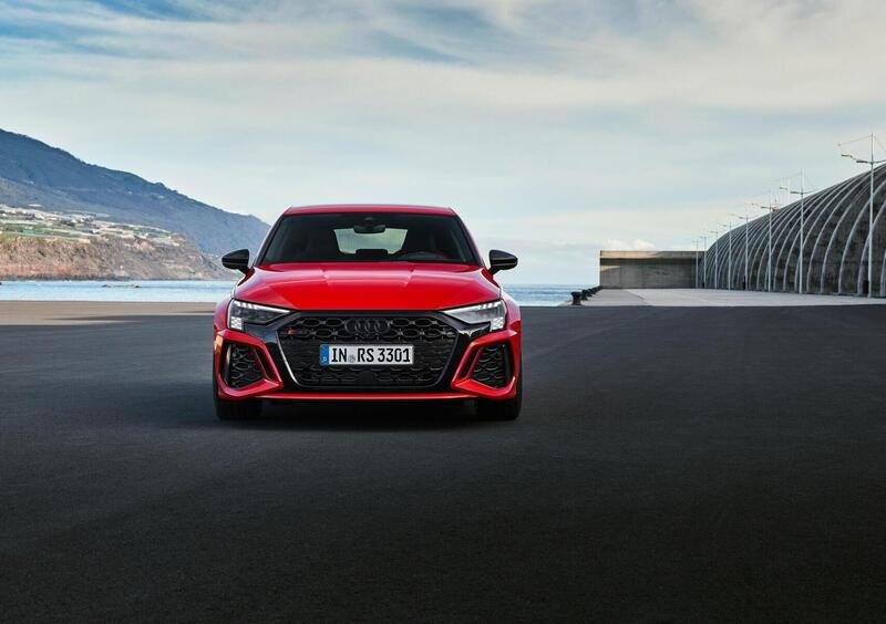 Audi RS 3 Sportback (2021->>) (3)