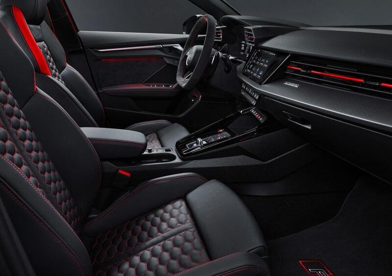 Audi RS 3 Sportback (13)