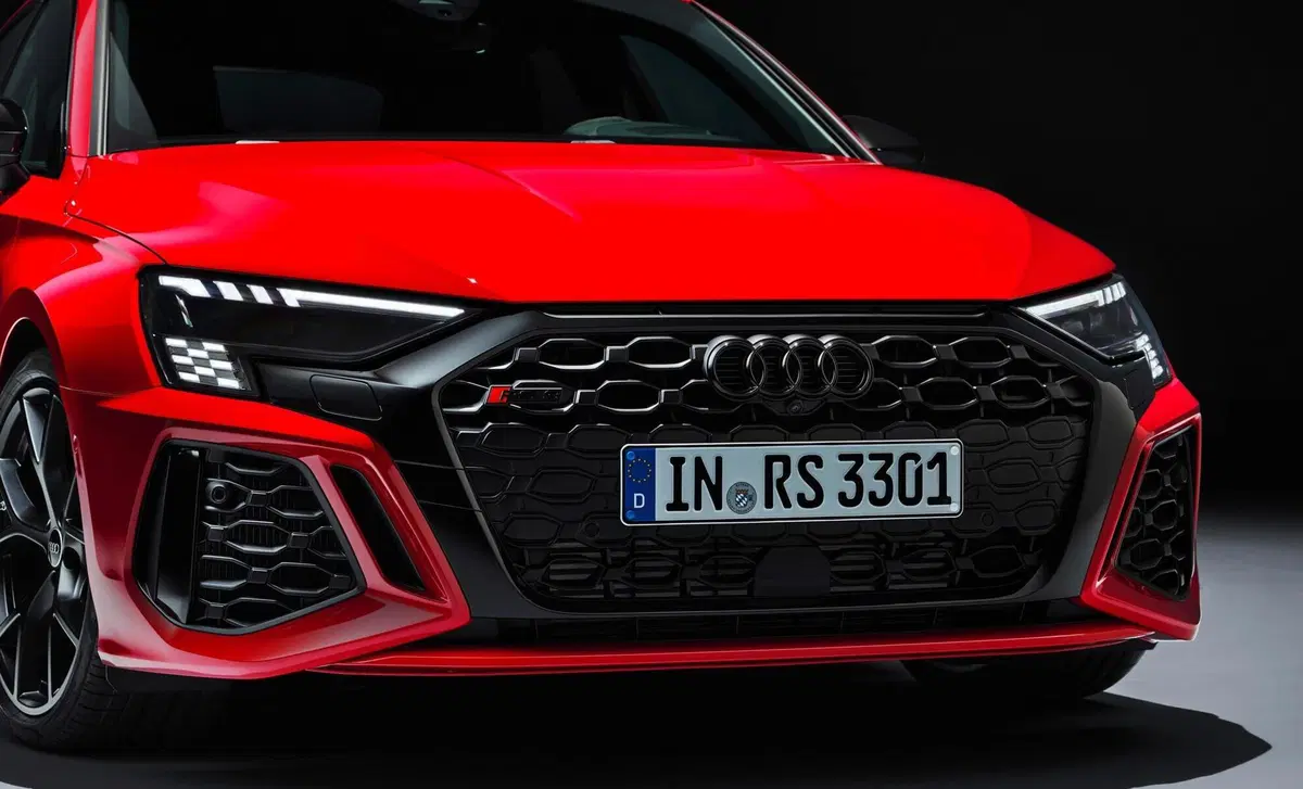Audi RS 3 Sportback 3 TFSI quattro S tronic (39)
