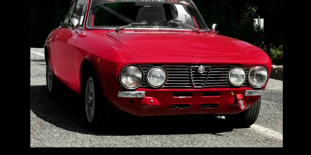 Asta con mezzi incredibili e prezzi interessanti: dall'Alfa F.Indy al Motorhome di Schumi e i piloti Ferrari (2)