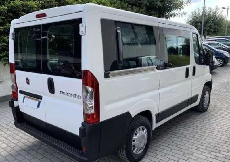 Fiat Ducato Furgone Vetrato (2023-->>) (19)