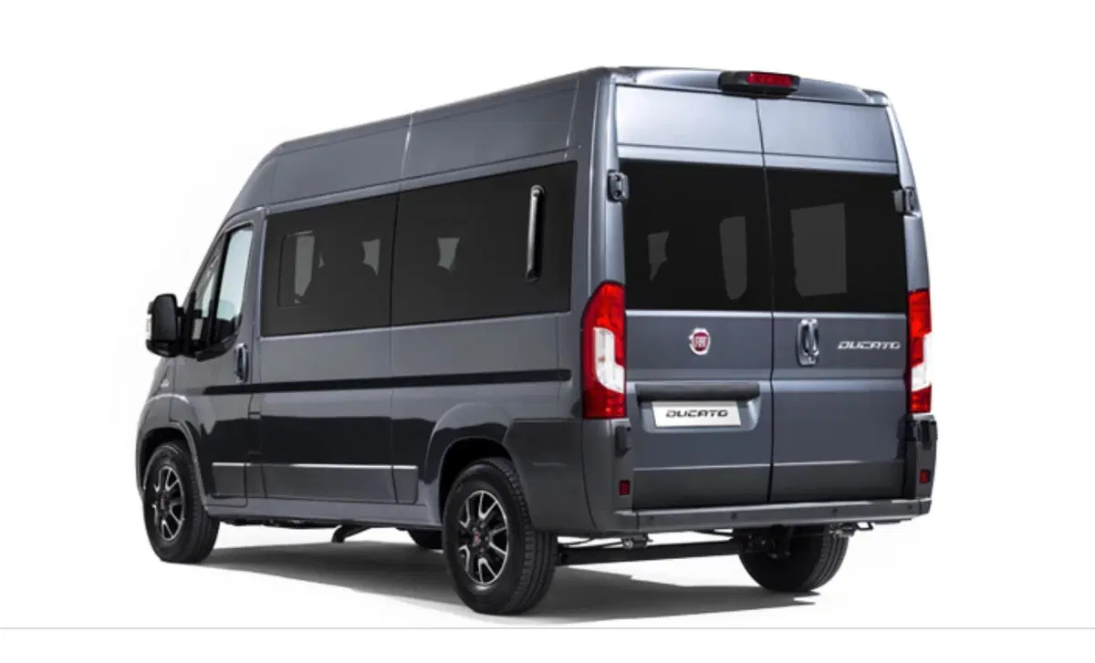 Fiat Ducato Furgone Vetrato 33 MH1 2.2 mjt3 140cv  serie 8 (4)