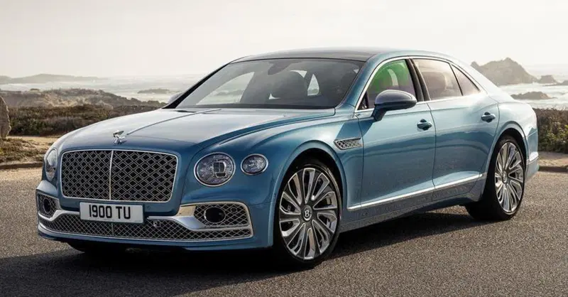 Bentley Flying Spur Mulliner si affaccia all'ibrido