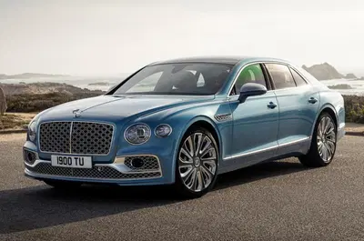 Bentley Flying Spur Mulliner si affaccia all'ibrido