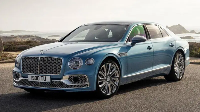 Bentley Flying Spur Mulliner si affaccia all'ibrido