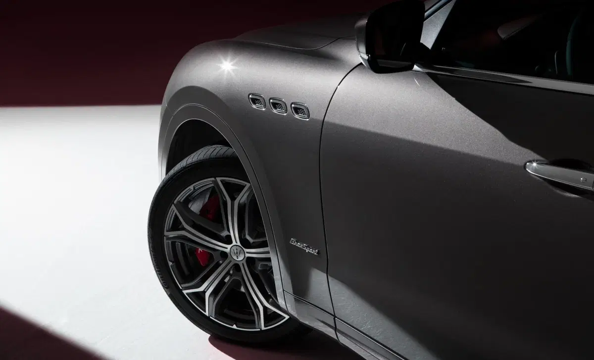 Maserati Levante Levante 2.0 mhev GT Ultima 330cv auto (14)