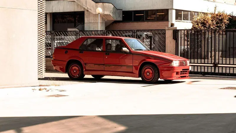 Quanto vale oggi una Alfa 75 Turbo Evoluzione? 561 &euro;/CV [un po' troppo]