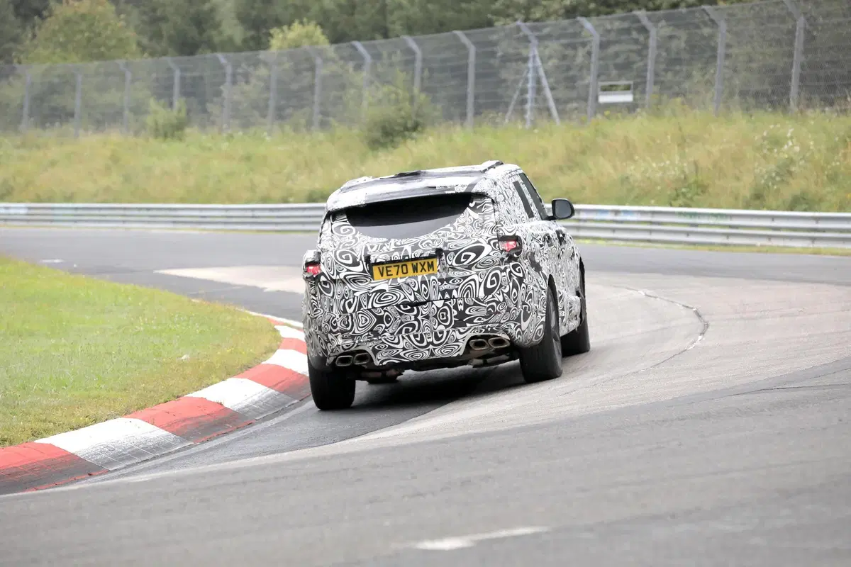 Foto spia: Range Rover Sport SVR (4)