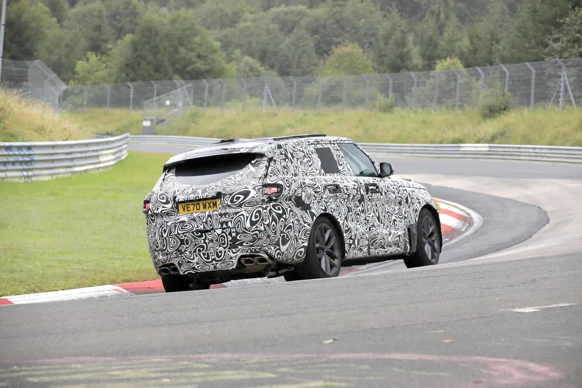 Foto spia: Range Rover Sport SVR (5)