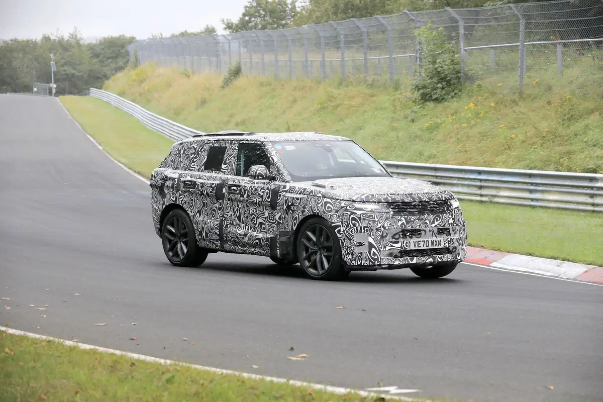 Foto spia: Range Rover Sport SVR (11)