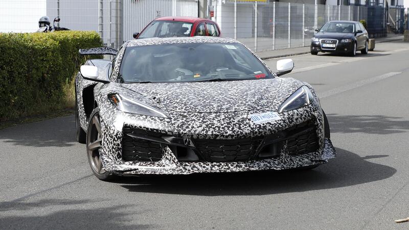 Chevrolet Corvette C8 Z06: l&rsquo;americana spinta che arriver&agrave; anche in Italia pizzicata al Ring [FOTO SPIA]