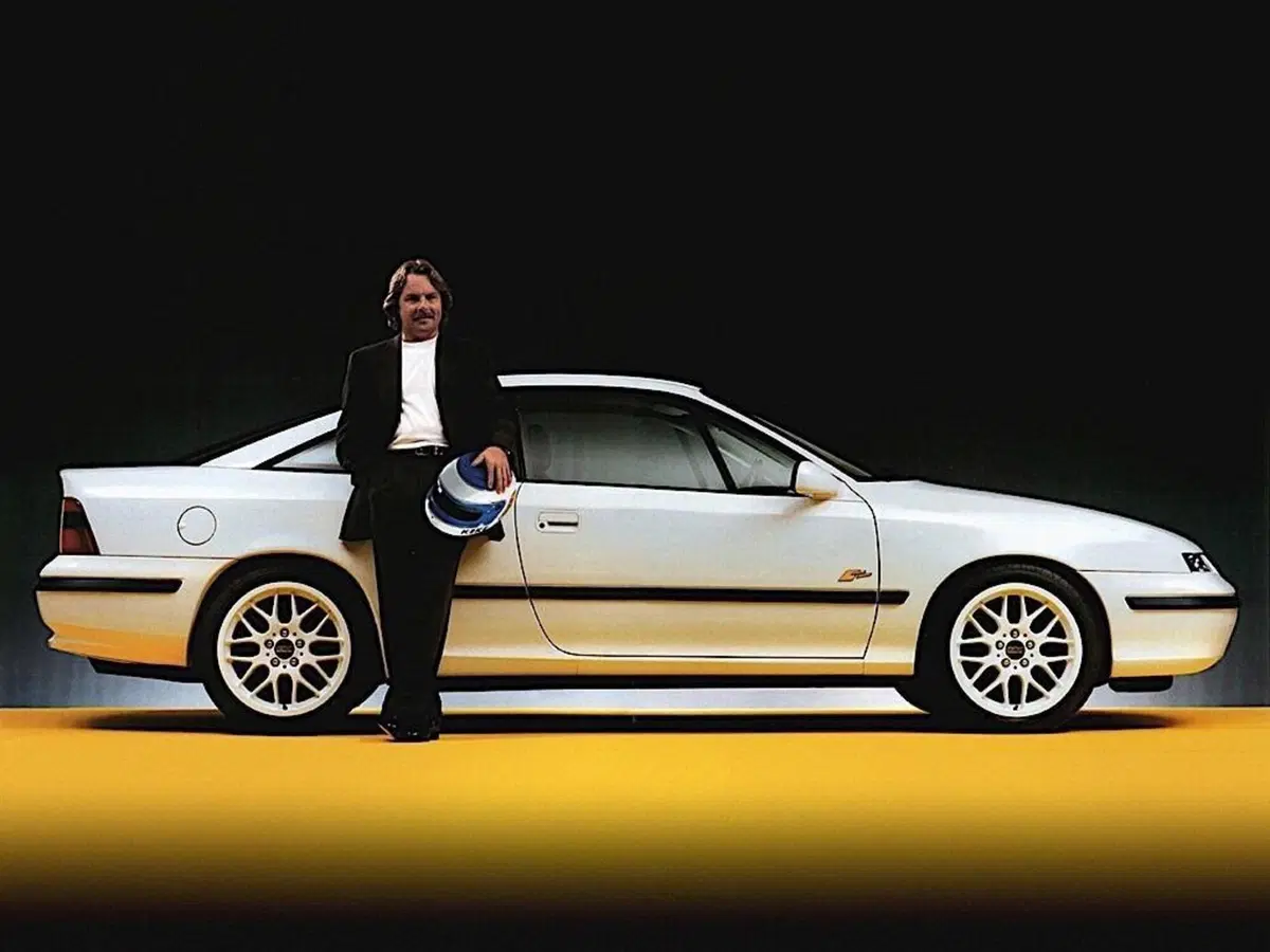30 anni e 4 ruote, Confronto coupé: Opel Calibra Vs Nissan 200SX (Silvia) (3)