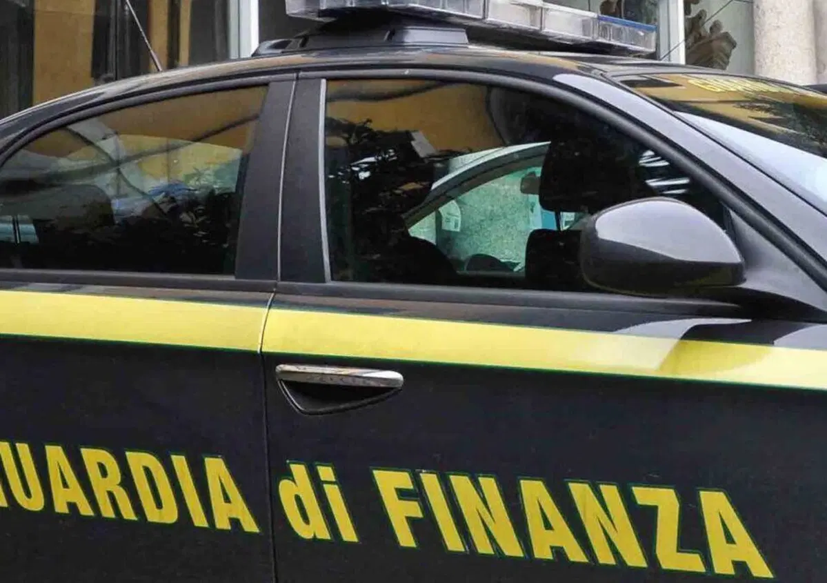 Savona: auto usate a prezzi stracciati, ma era una truffa. Maxi denuncia