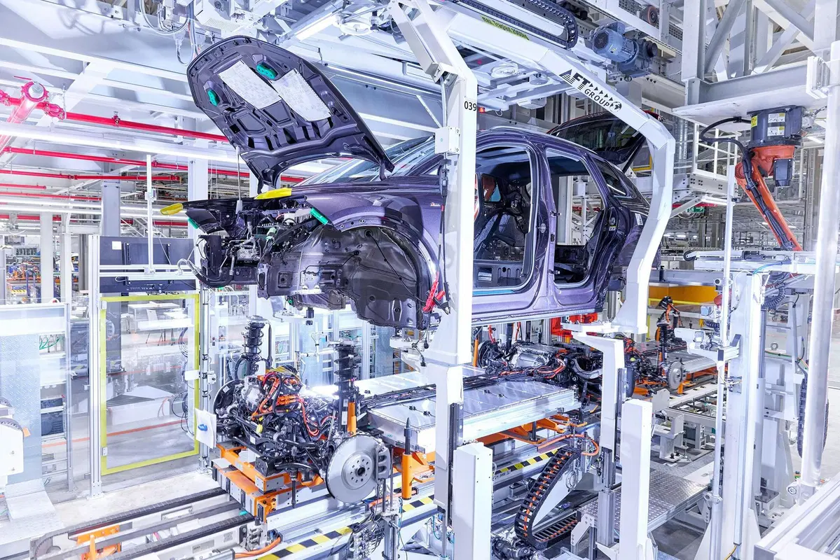 La digitalizzazione crescente che troveremo in Audi ma anche Bentley e Lambo [5G e C2X] (9)
