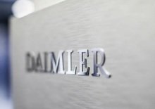 Daimler, tagli alla produzione per la crisi dei chip