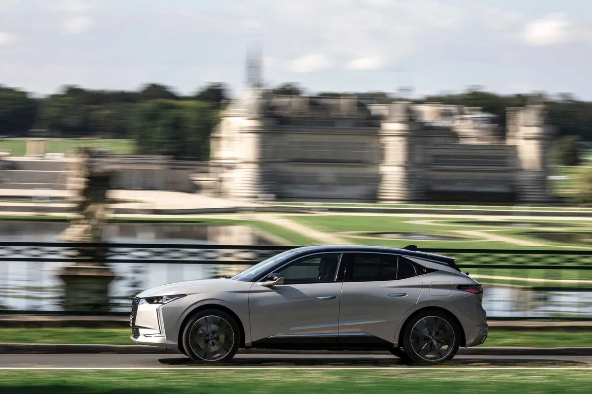 DS 4 si mostra nei suoi dettagli (3)