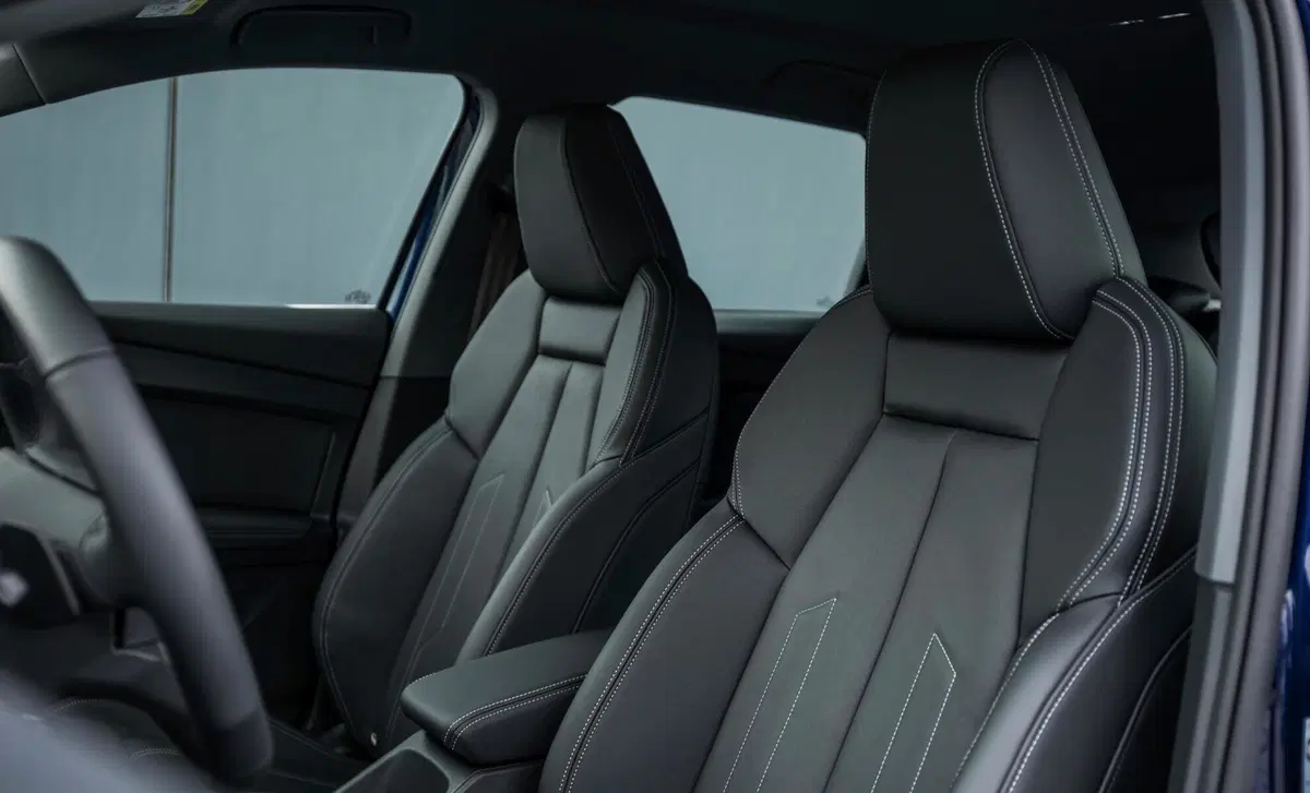 Audi Q4 Q4 45 e-tron quattro Business Advanced (11)