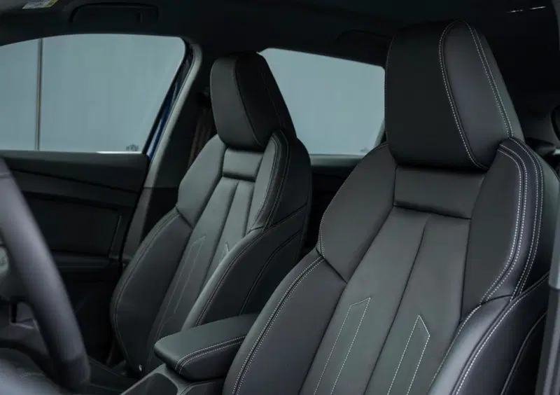 Audi Q4 (11)