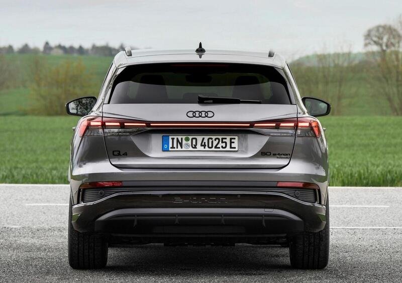 Audi Q4 (2021-->>) (5)