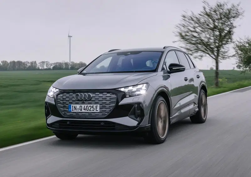 Audi Q4 (9)
