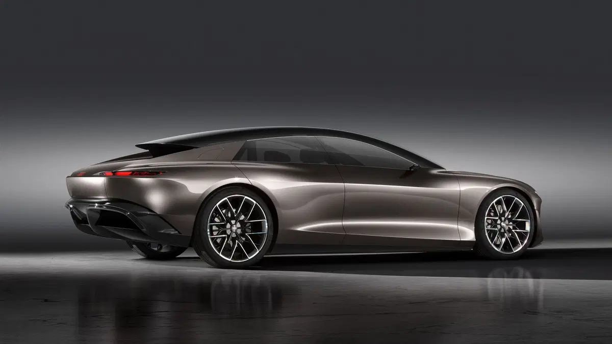 Audi Grandsphere: ecco il futuro dell'auto secondo i Quattro anelli di Ingolstadt (7)