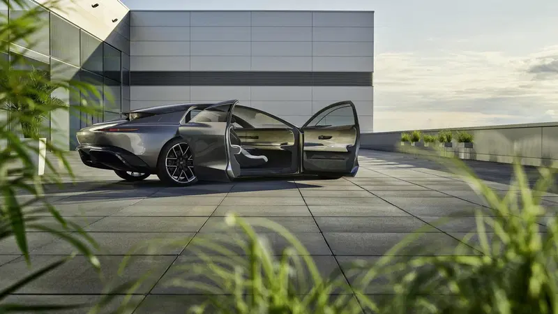 Audi Grandsphere: ecco il futuro dell'auto secondo i Quattro anelli di Ingolstadt