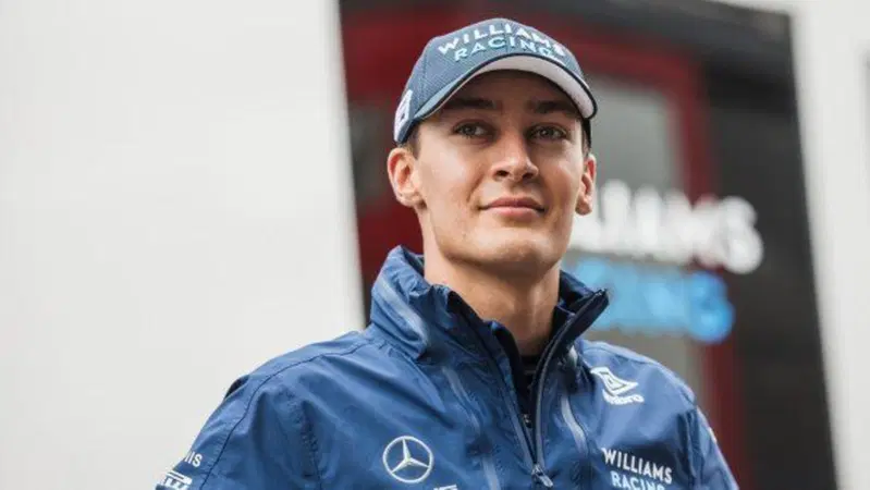 F1, Russell: "Raikkonen &egrave; una leggenda"