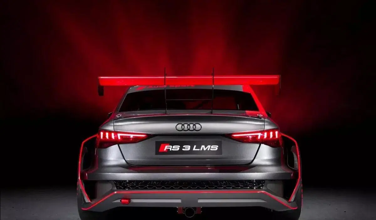 Audi RS3 LMS TCR, Pronta e ordinabile: consegne in autunno 2021 (8)