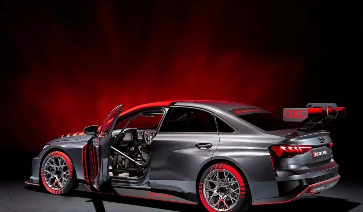 Audi RS3 LMS TCR, Pronta e ordinabile: consegne in autunno 2021 (9)