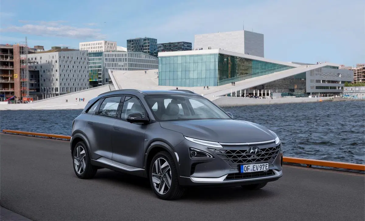 Hyundai Nexo Xclass (9)