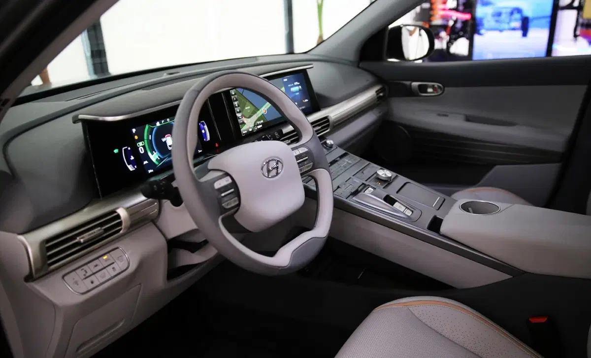 Hyundai Nexo Xclass (16)