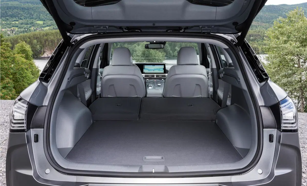 Hyundai Nexo Xclass (20)